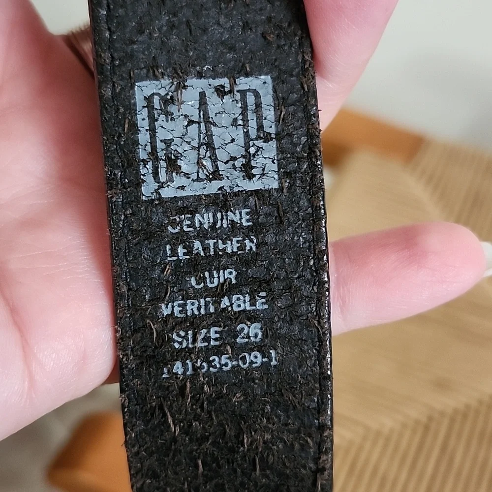 Gap Womens Embroidered Genuine Leather Belt Black with Silver Hardware Size 26